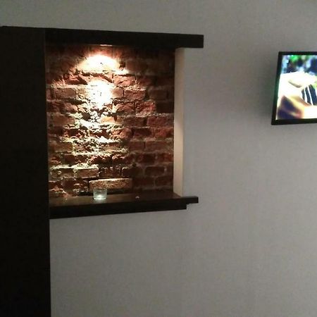 Z Prywatnym Ogrodkiem Centrum Jelenia Gora Ngoại thất bức ảnh